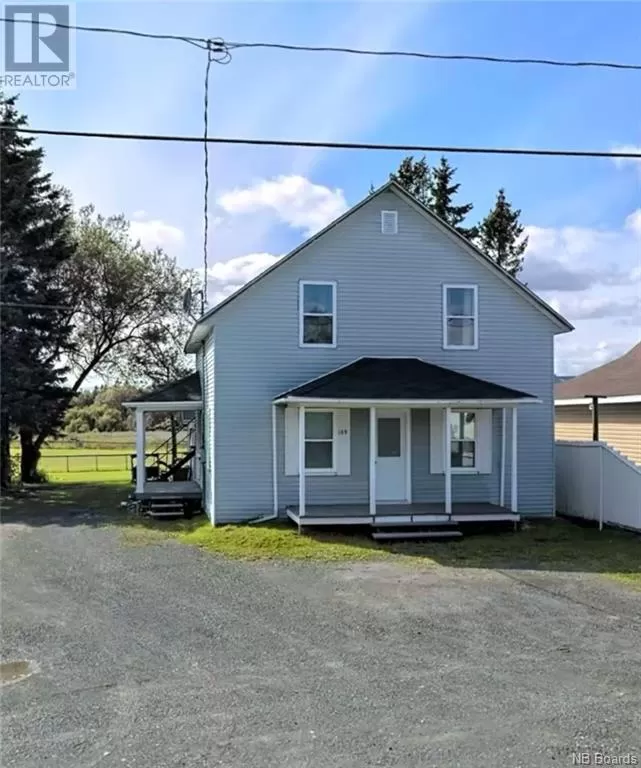 Duplex for rent: 169 Rue Guimond, Saint-Quentin, New Brunswick E8A 1P9