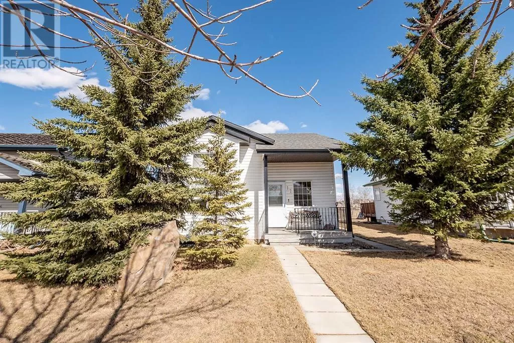 House for rent: 17 Hagerman Road, Sylvan Lake, Alberta T4S 2K2
