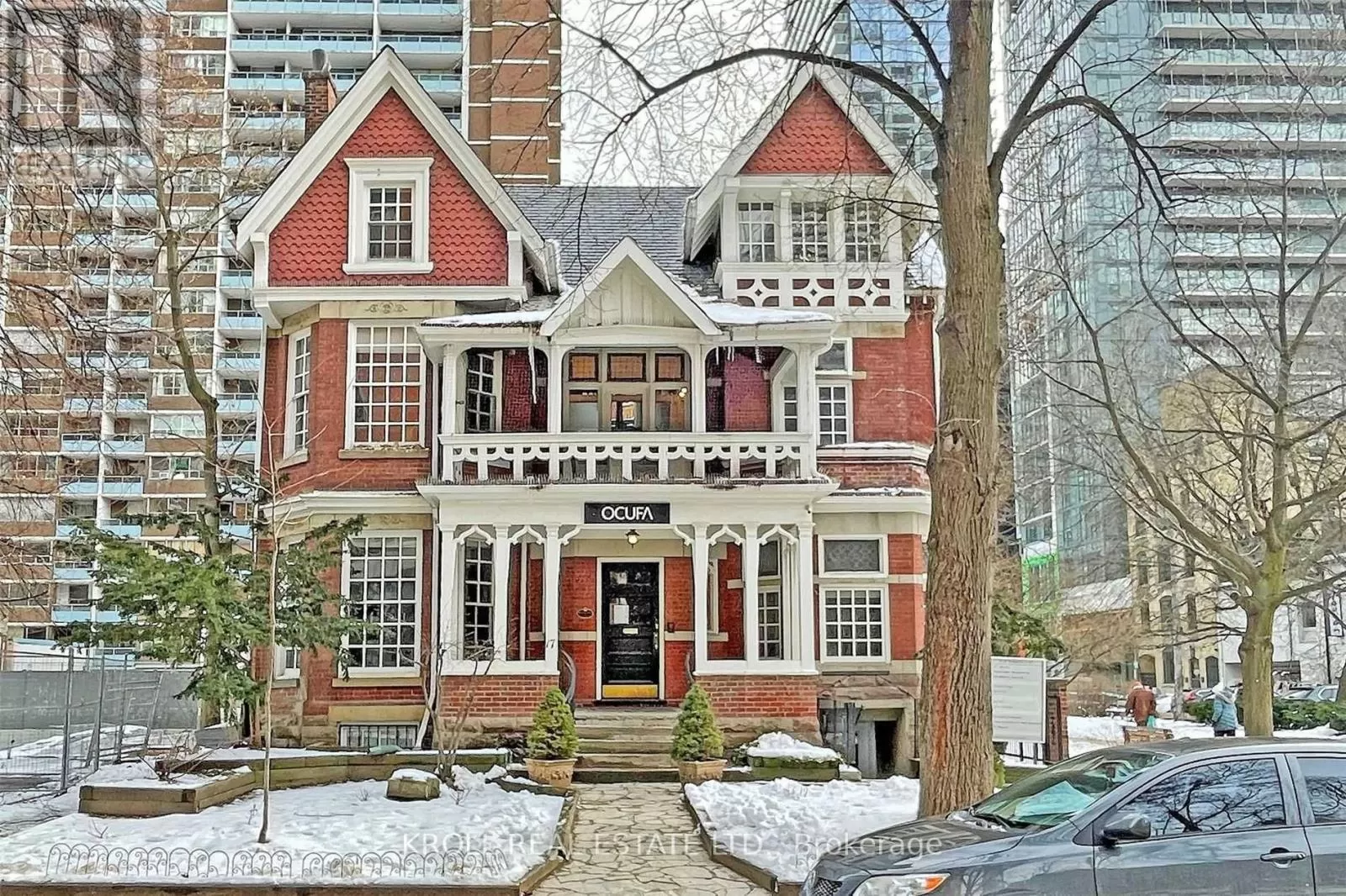 Multi-Family for rent: 17 Isabella Street, Toronto, Ontario M4Y 1M7