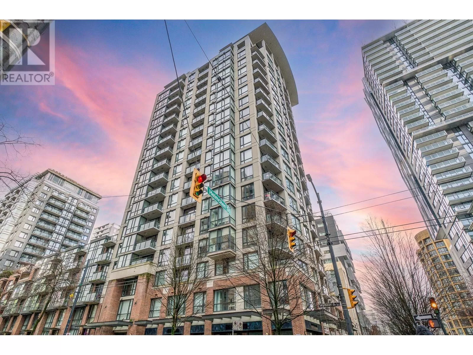 Apartment for rent: 1702 1082 Seymour Street, Vancouver, British Columbia V6B 1X9