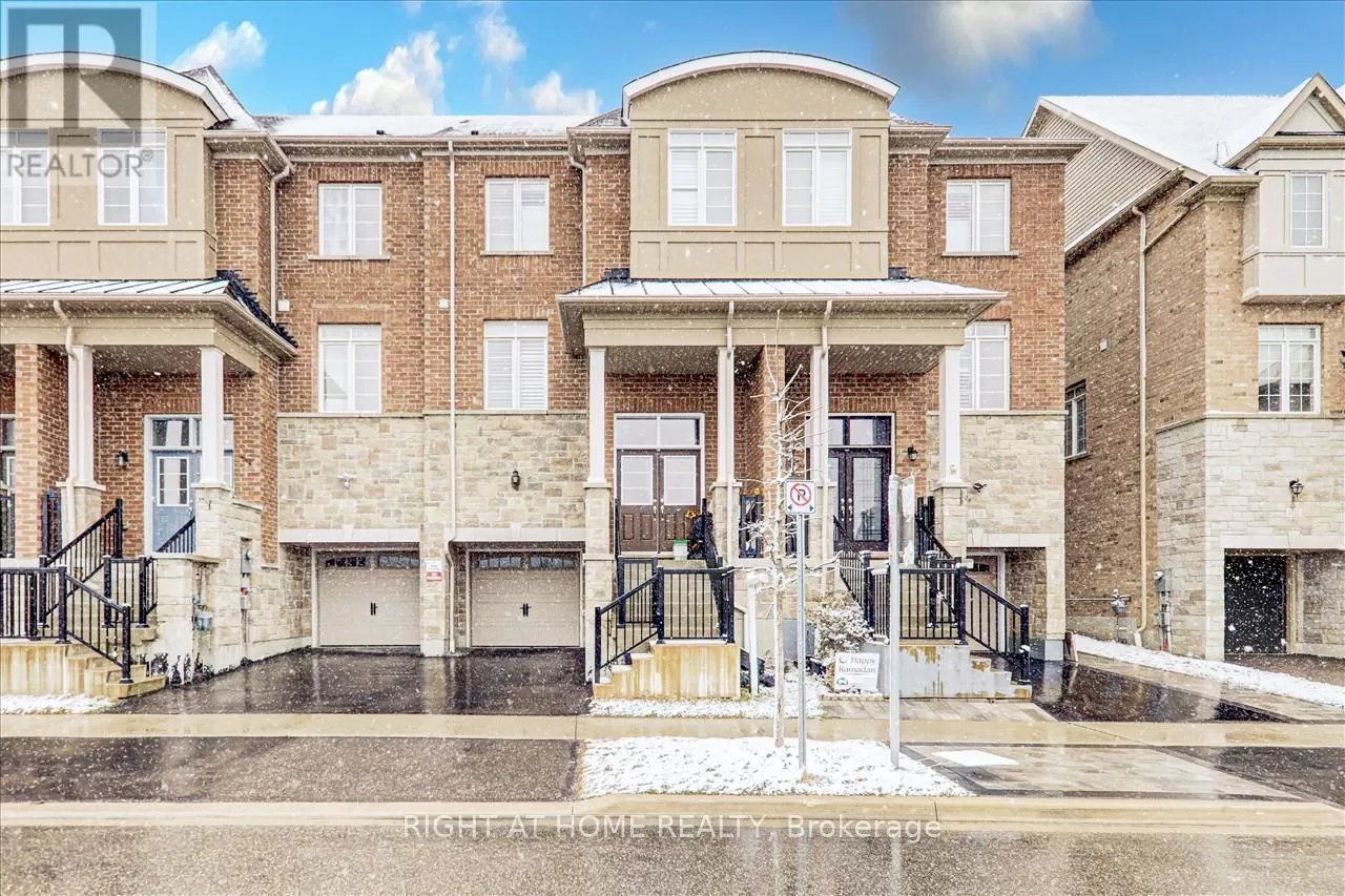 Row / Townhouse for rent: 1708 Jade St, Pickering, Ontario L1V 2P8