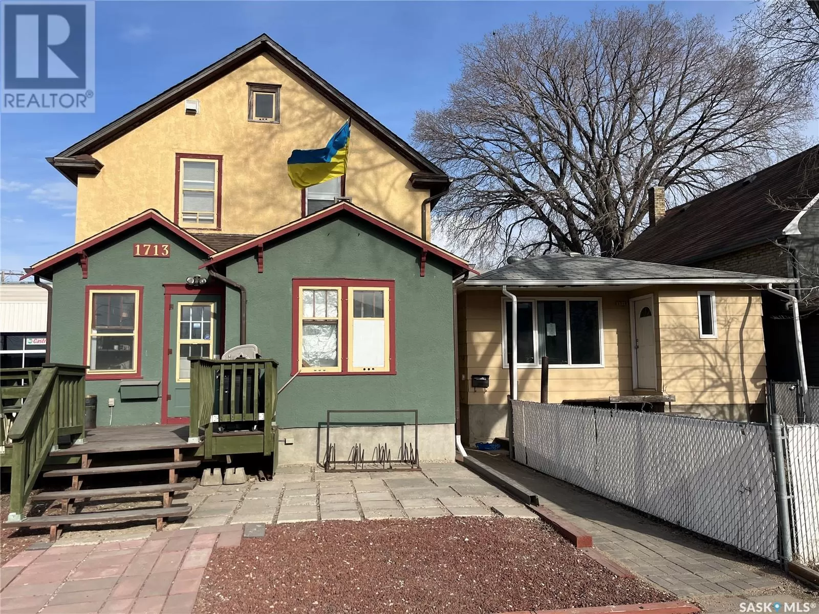Multi-Family for rent: 1713 John Street, Regina, Saskatchewan S4P 1R8