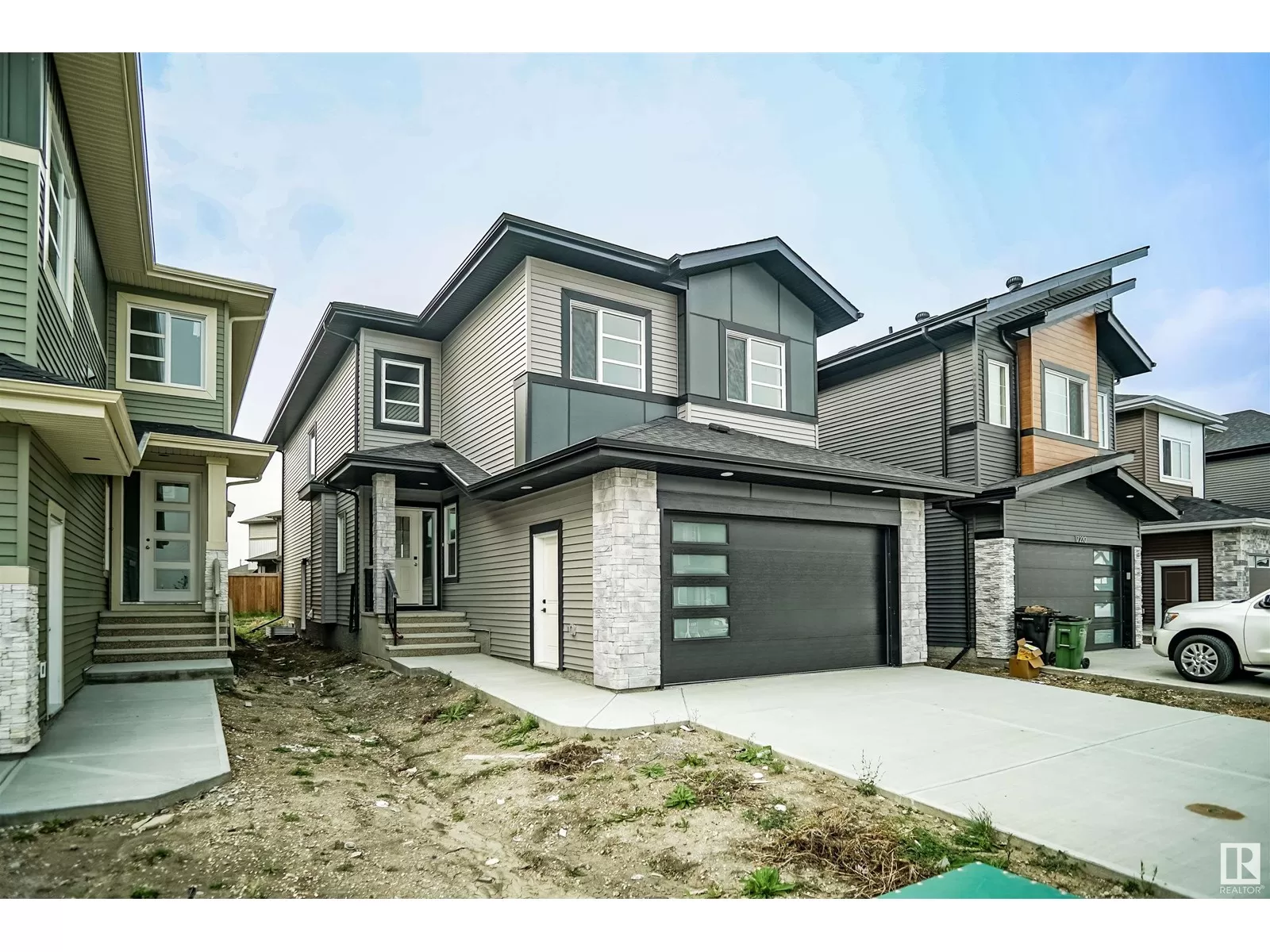 House for rent: 17216 68 St Nw, Edmonton, Alberta T5Z 0W3