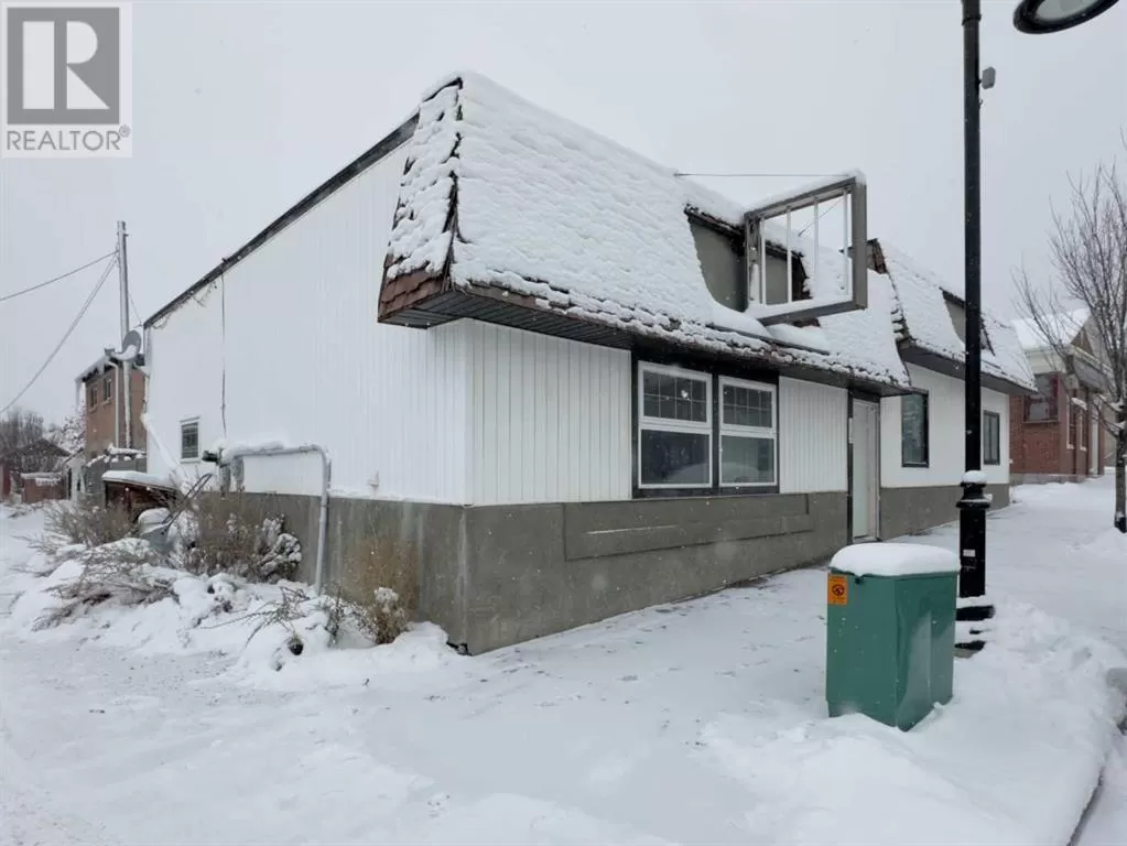 Commercial Mix for rent: 1722 77 Street, Coleman, Alberta T0K 0M0
