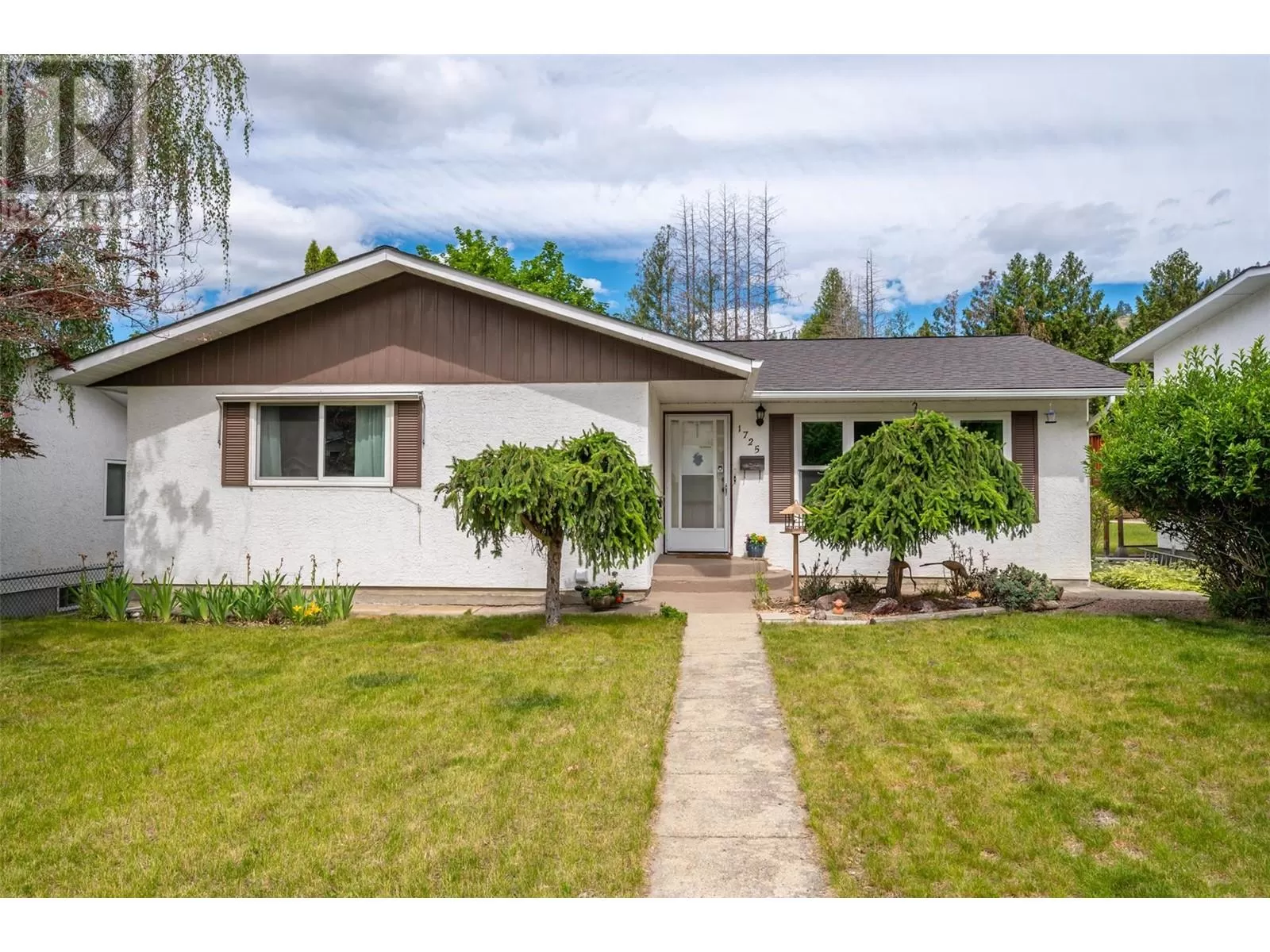 House for rent: 1725 Duncan Avenue E, Penticton, British Columbia V2A 7C3
