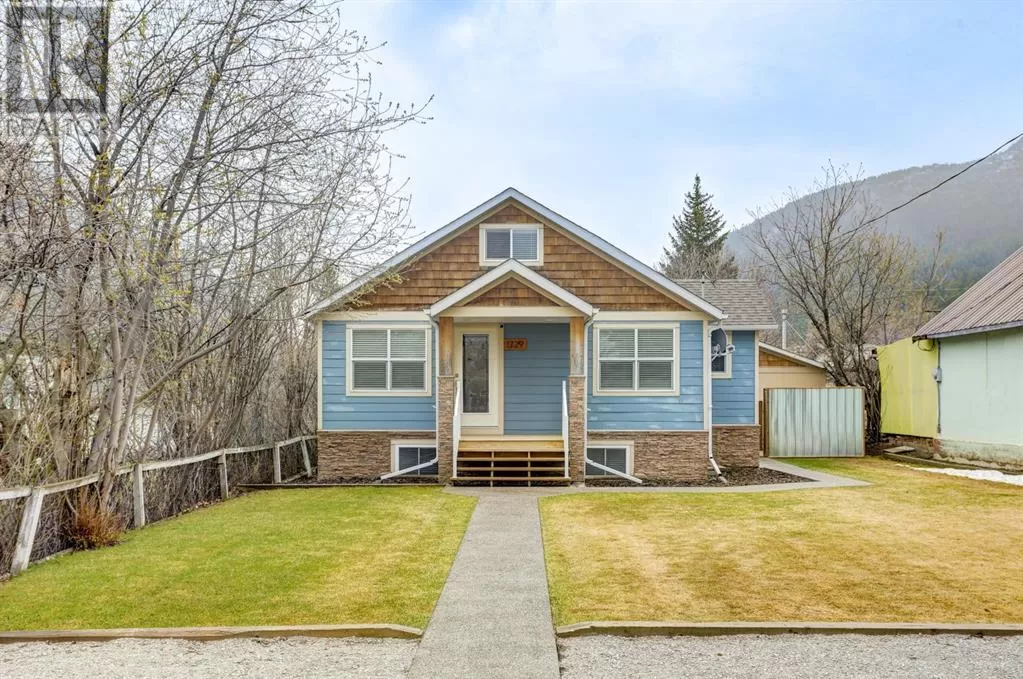 House for rent: 1729 129 Street, Blairmore, Alberta T0K 0E0