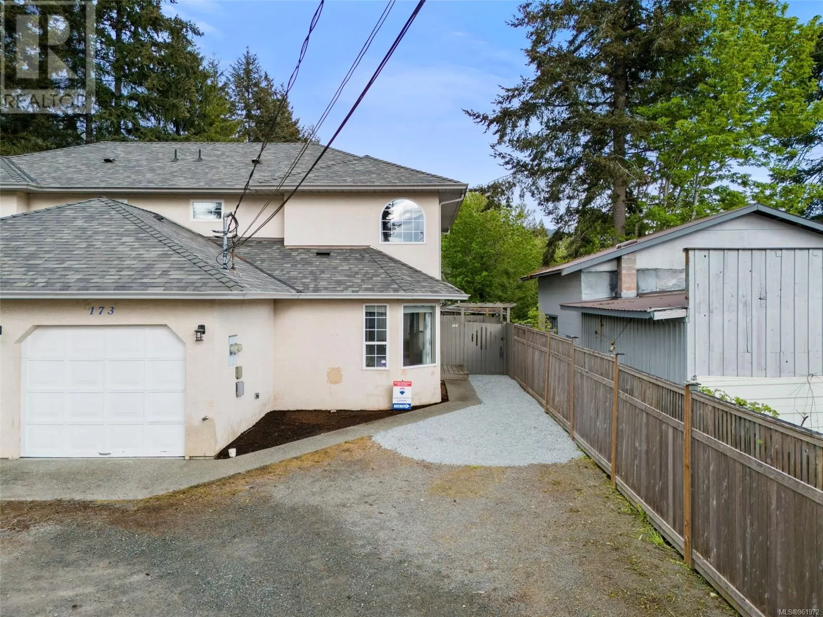 Duplex for rent: 173 Neva Rd, Lake Cowichan, British Columbia V0R 2G0