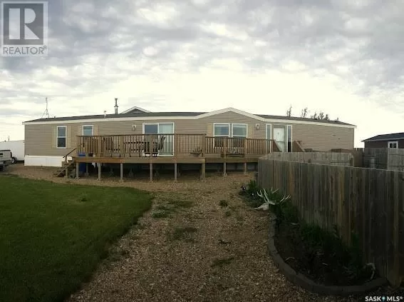 Mobile Home for rent: 175 Robinson Avenue, Macoun, Saskatchewan S0C 1P0