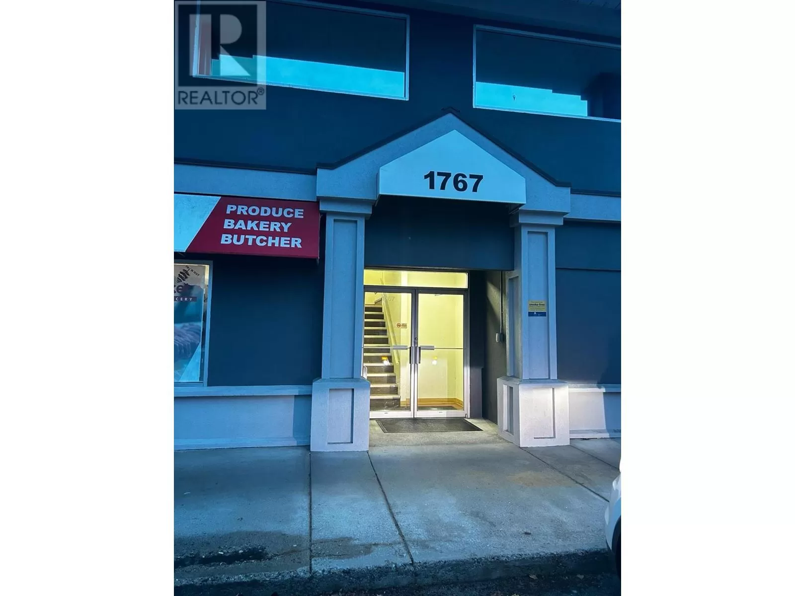Residential Commercial Mix for rent: 1767 Harvey Avenue Unit# 206-207, Kelowna, British Columbia V1Y 6G4