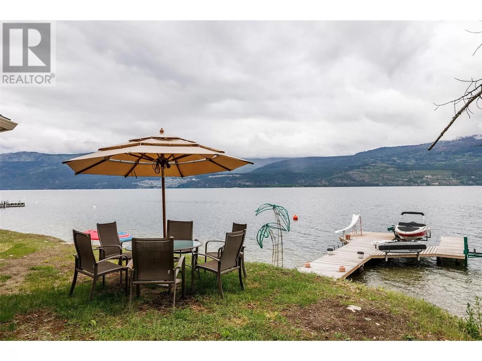 House for rent: 17824 Juniper Cove Road, Lake Country, British Columbia V4V 1B8