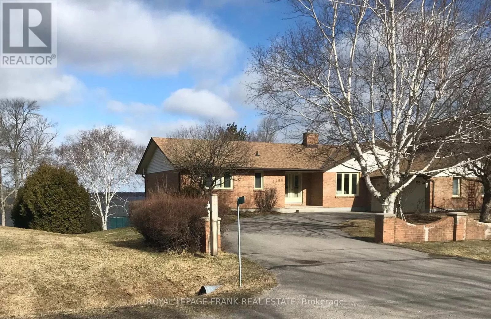 House for rent: 1790 Westview Point Rd, Smith-Ennismore-Lakefield, Ontario K0L 2H0