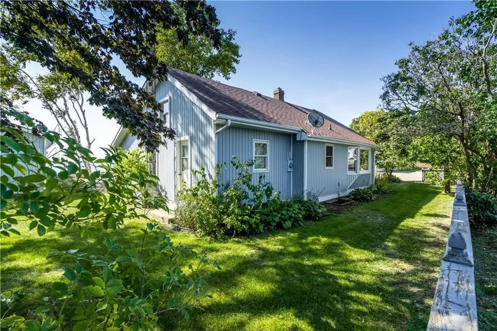 House for rent: 18038 Erie Shore Drive, Blenheim, Ontario N0P 1A0