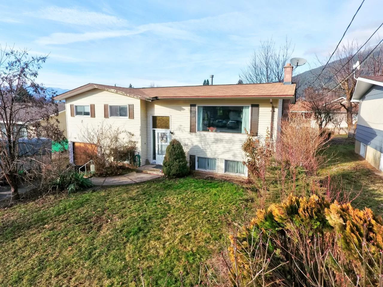 House for rent: 1818 Ash Street, Creston, British Columbia V0B 1G5