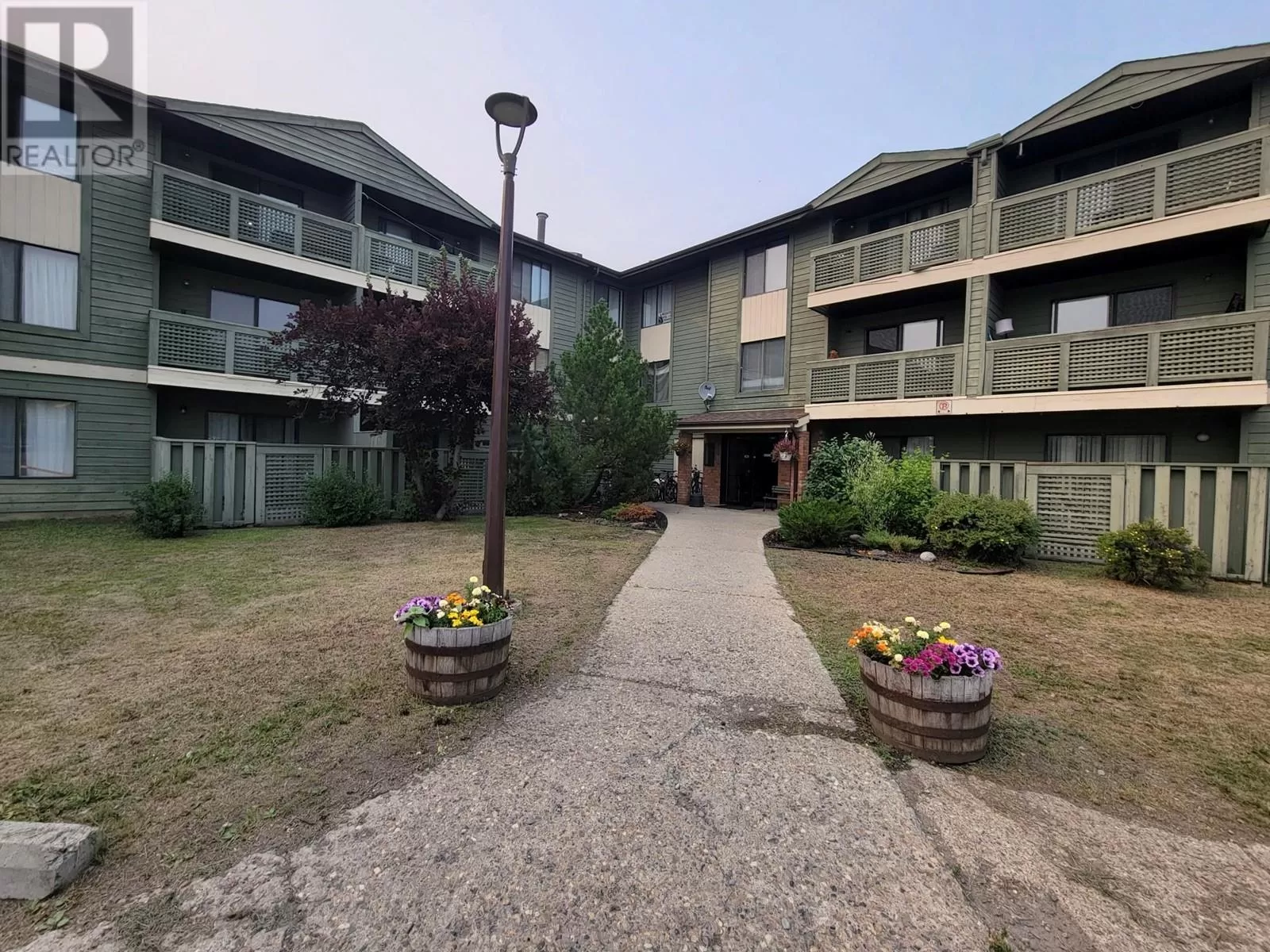 Apartment for rent: 185 Chamberlain Crescent Unit# 214, Tumbler Ridge, British Columbia V0C 2W0
