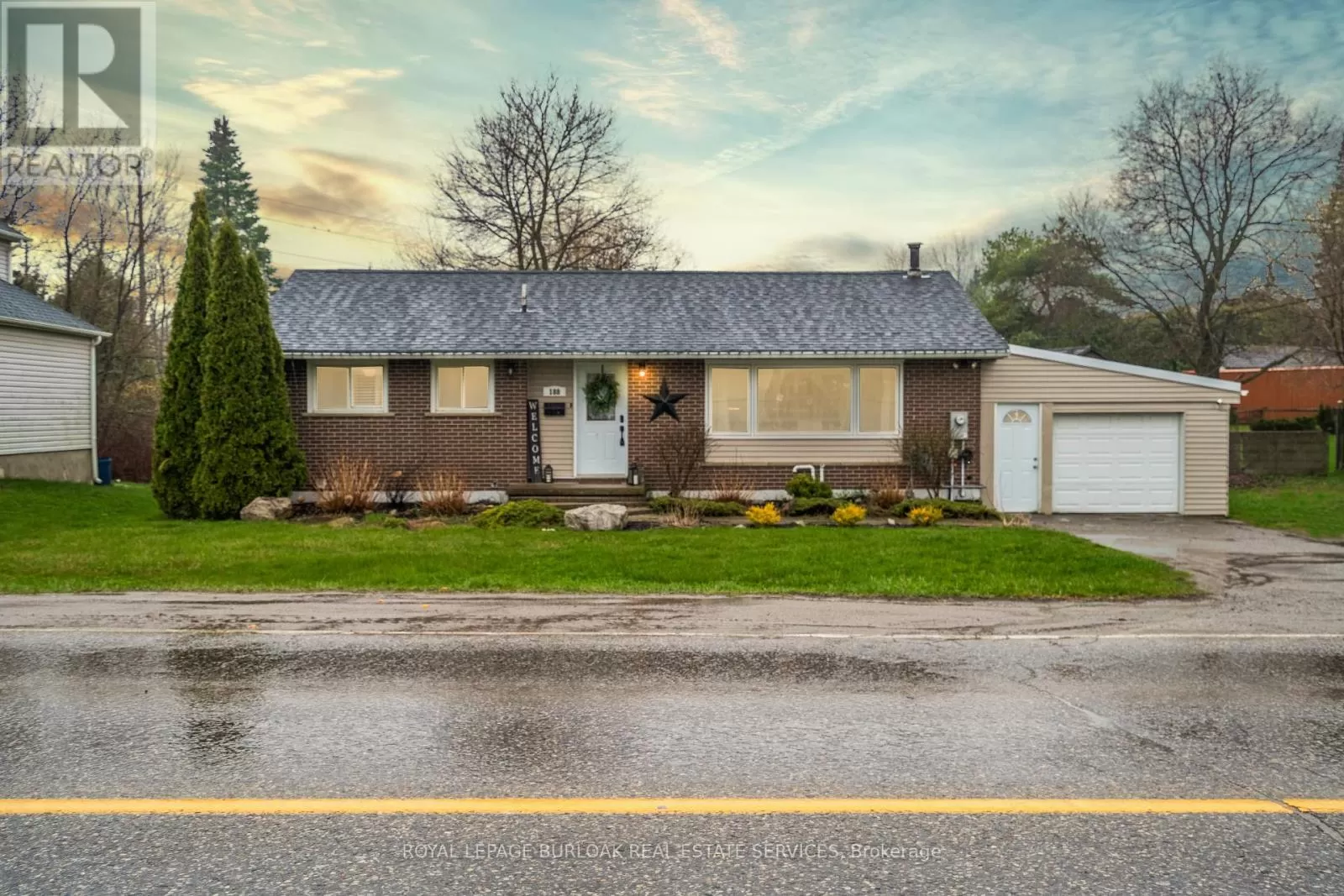 House for rent: 188 Main St N, Halton Hills, Ontario L7J 1W8