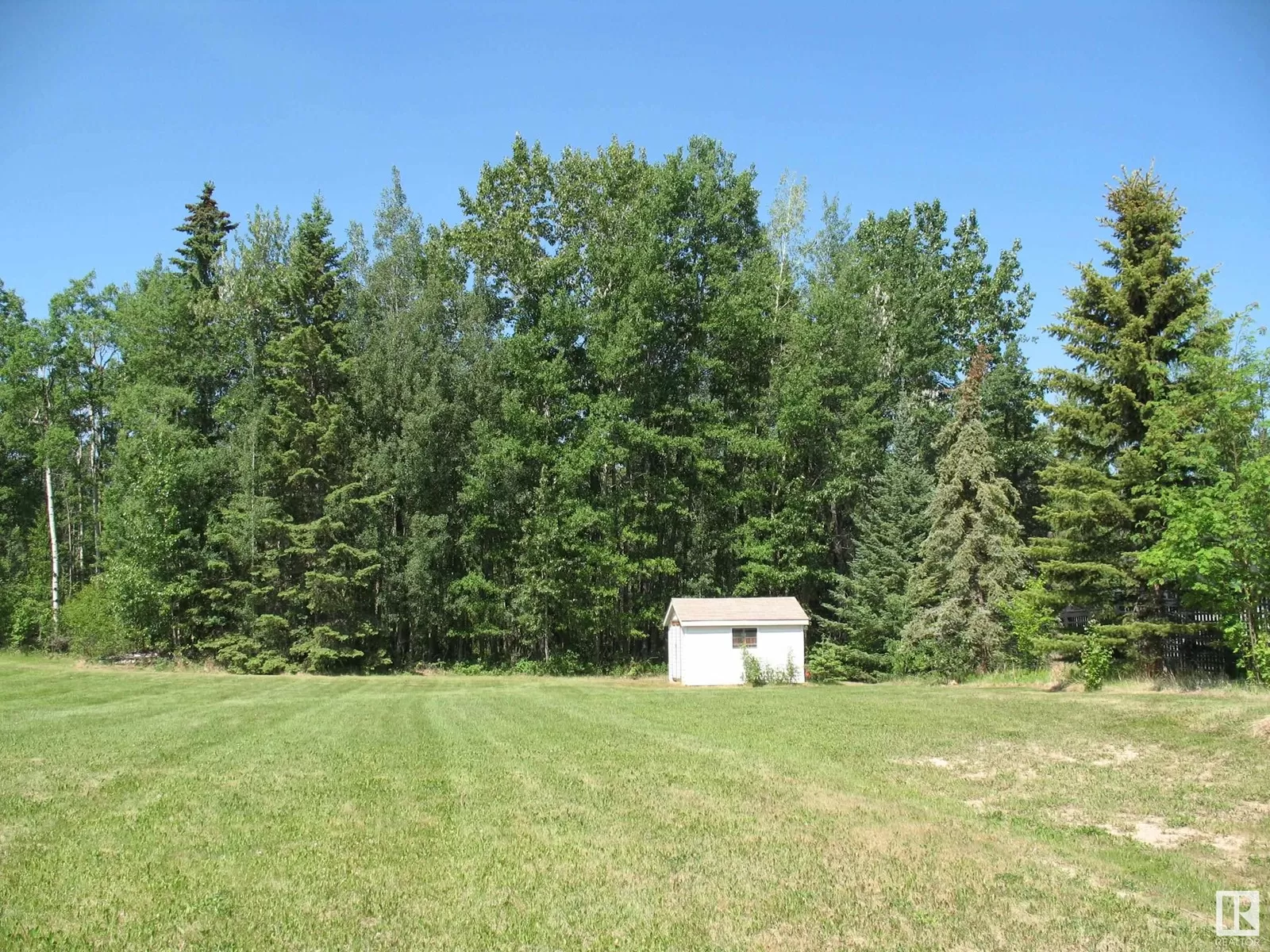 No Building for rent: 19 Village Creek Estates, Rural Wetaskiwin County, Alberta T0C 2V0