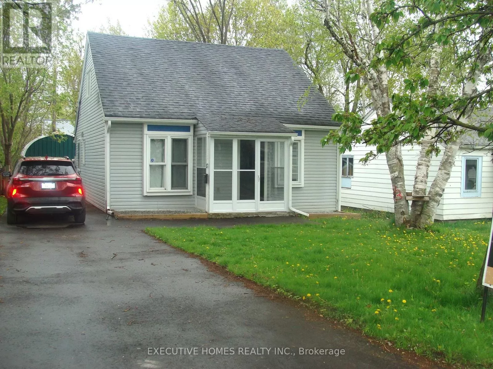 House for rent: 19 York Street, Ajax, Ontario L1S 1S7