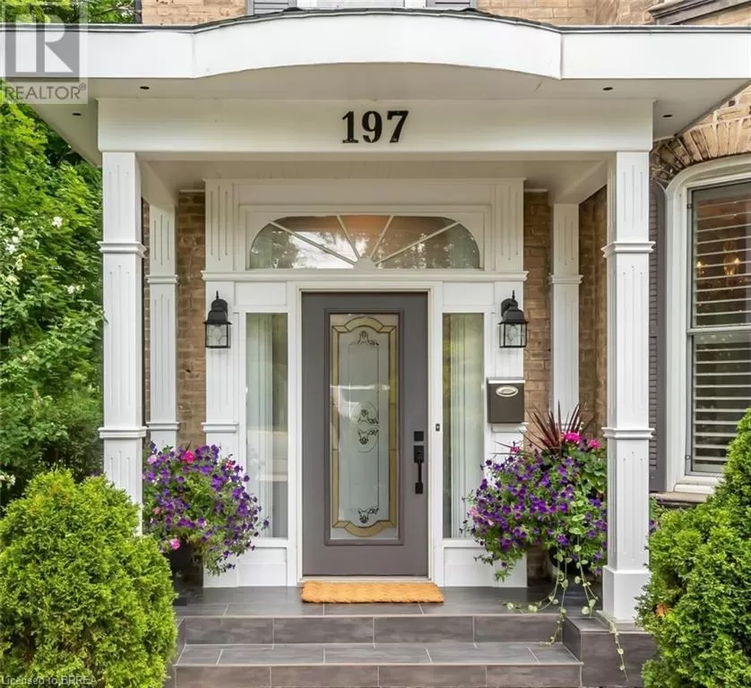 House for rent: 197 Grand River Street N, Paris, Ontario N3L 2N2