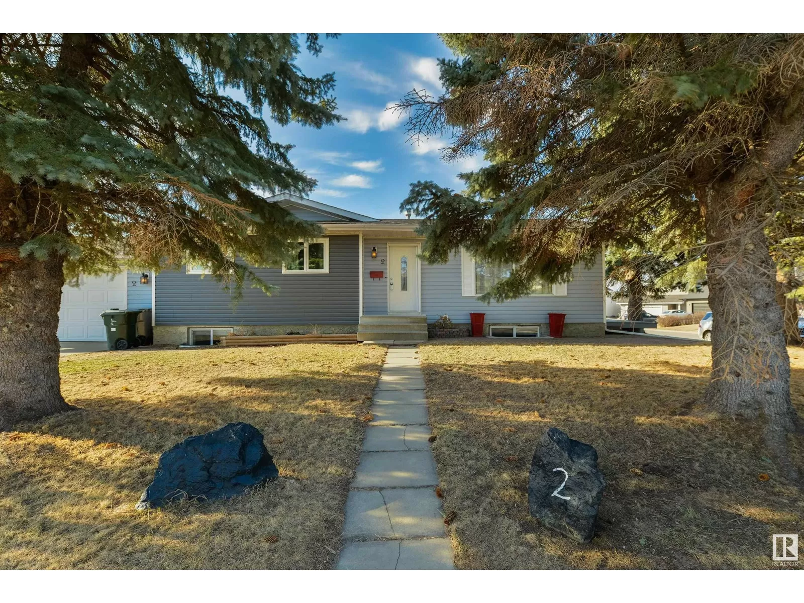 House for rent: 2 Glenmanor Cr, Stony Plain, Alberta T7Z 1A6