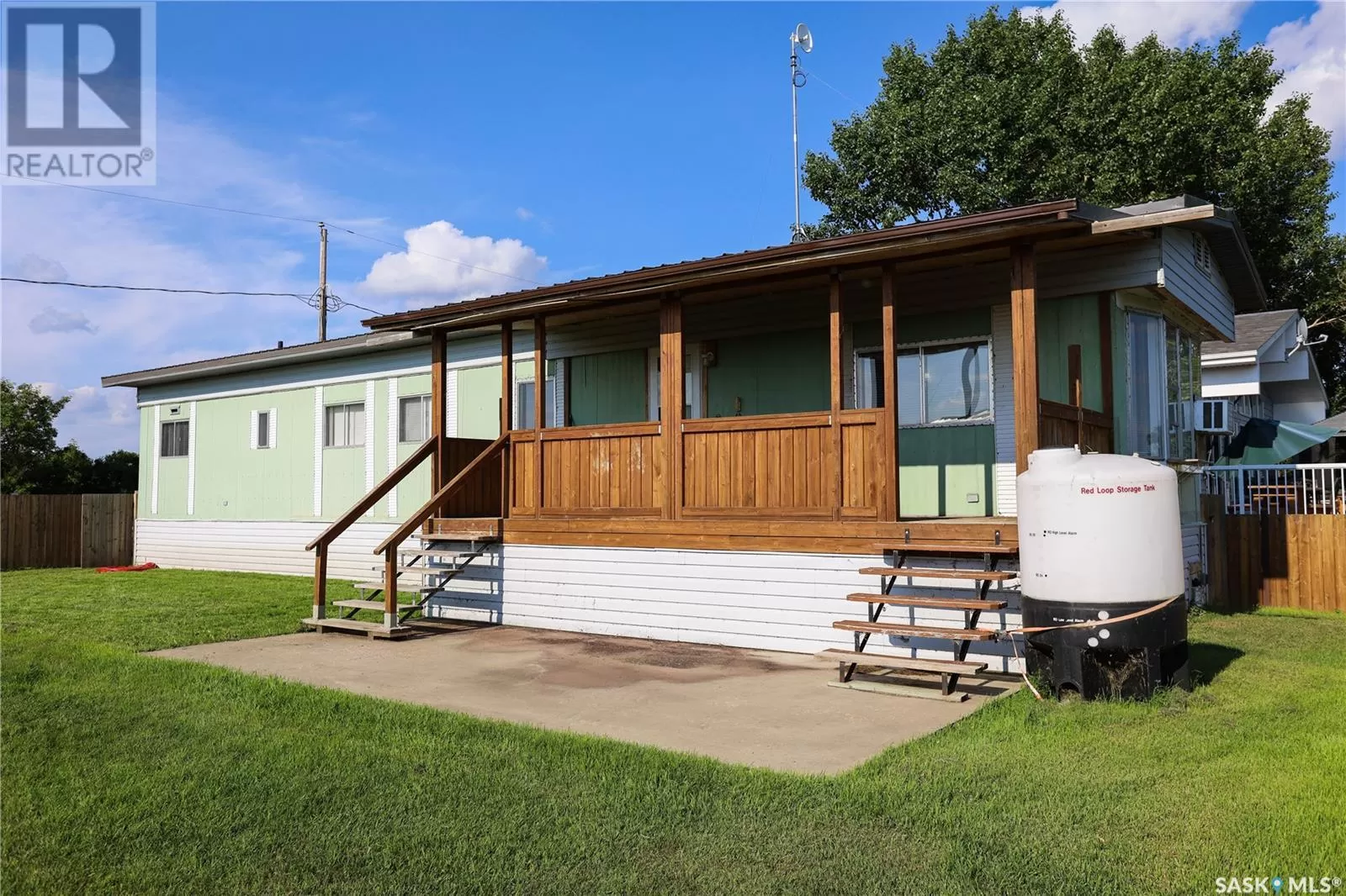 Mobile Home for rent: 2 Lakeview Avenue, Martinsons Beach, Saskatchewan S0M 1X0