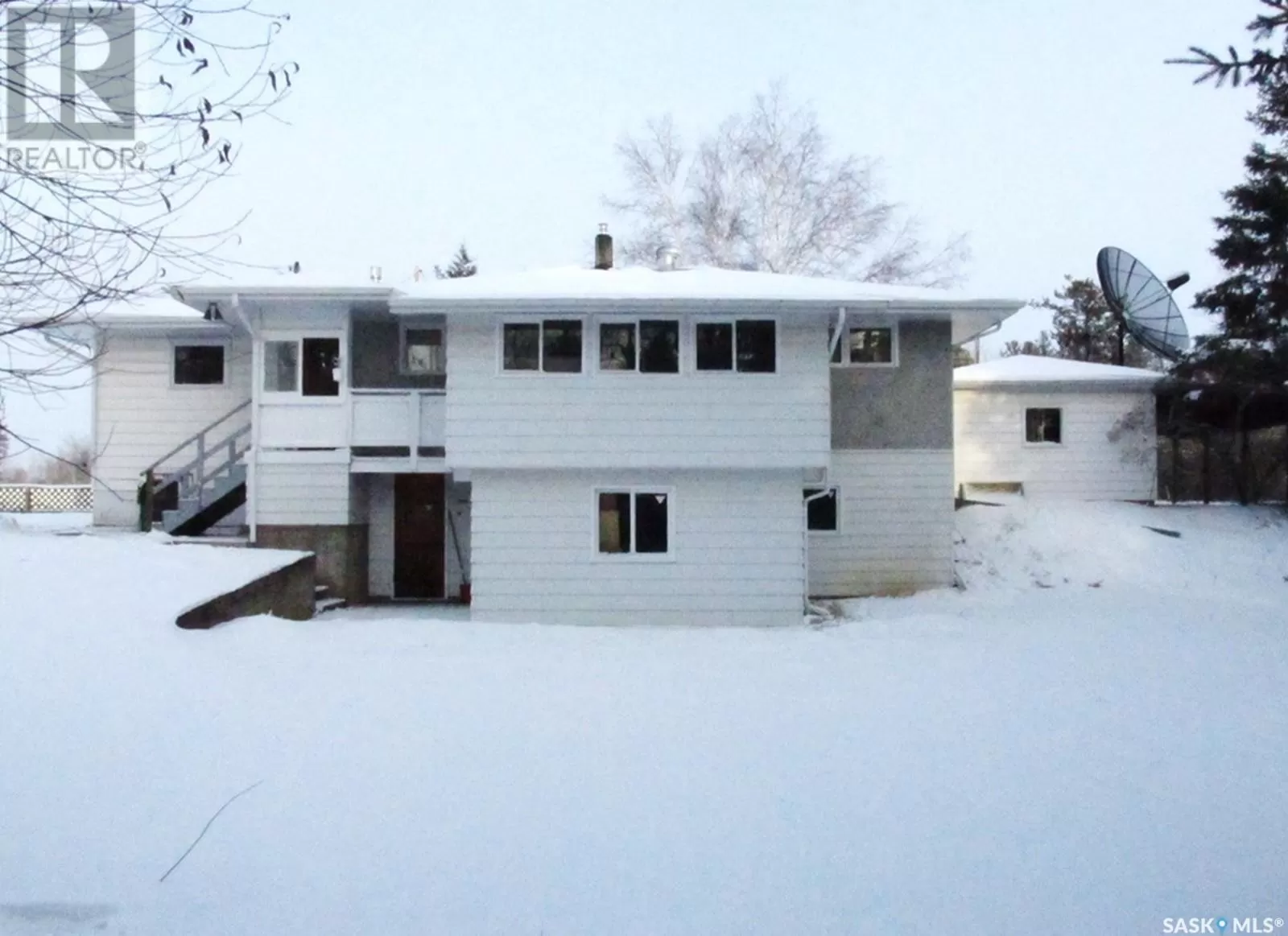 House for rent: 200 Highway 35 N, Nipawin, Saskatchewan S0E 1E0