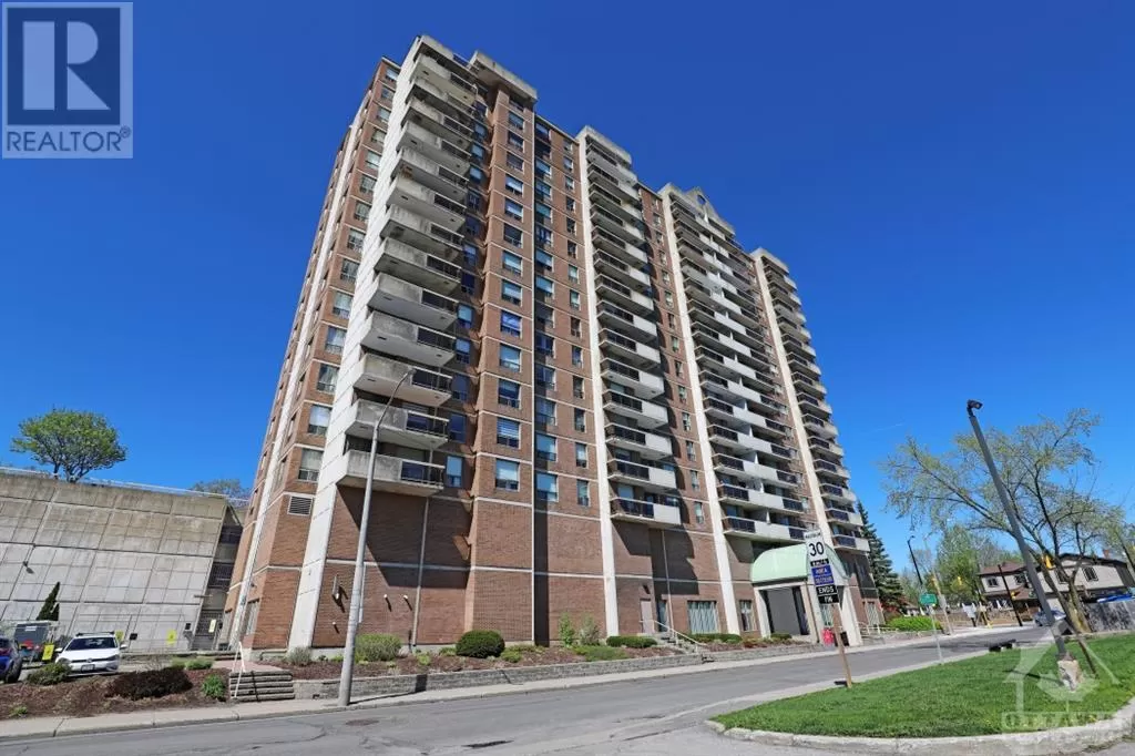 Apartment for rent: 200 Lafontaine Avenue Unit#405, Ottawa, Ontario K1L 8K8