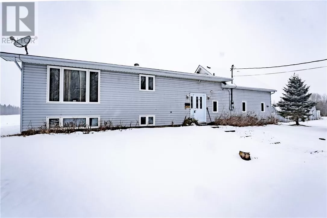House for rent: 200 Lavallee Road, Chelmsford, Ontario P0M 1L0