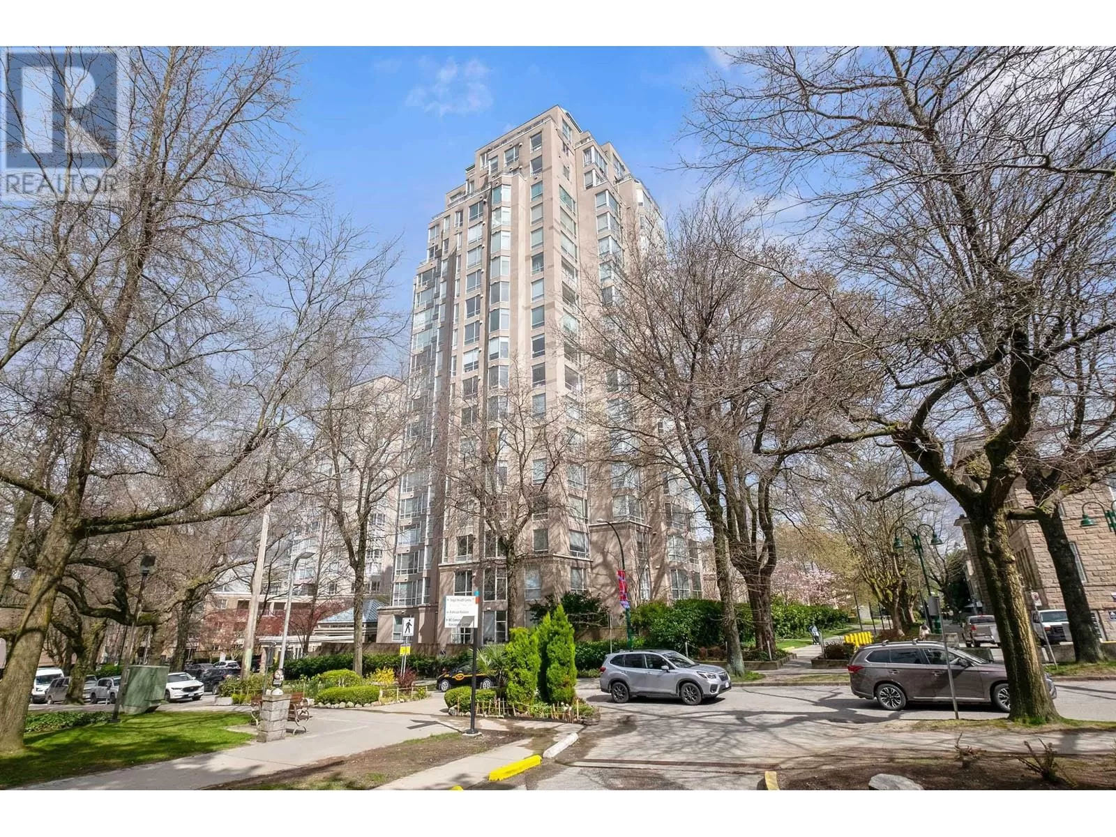 Apartment for rent: 201 2668 Ash Street, Vancouver, British Columbia V5Z 4K4