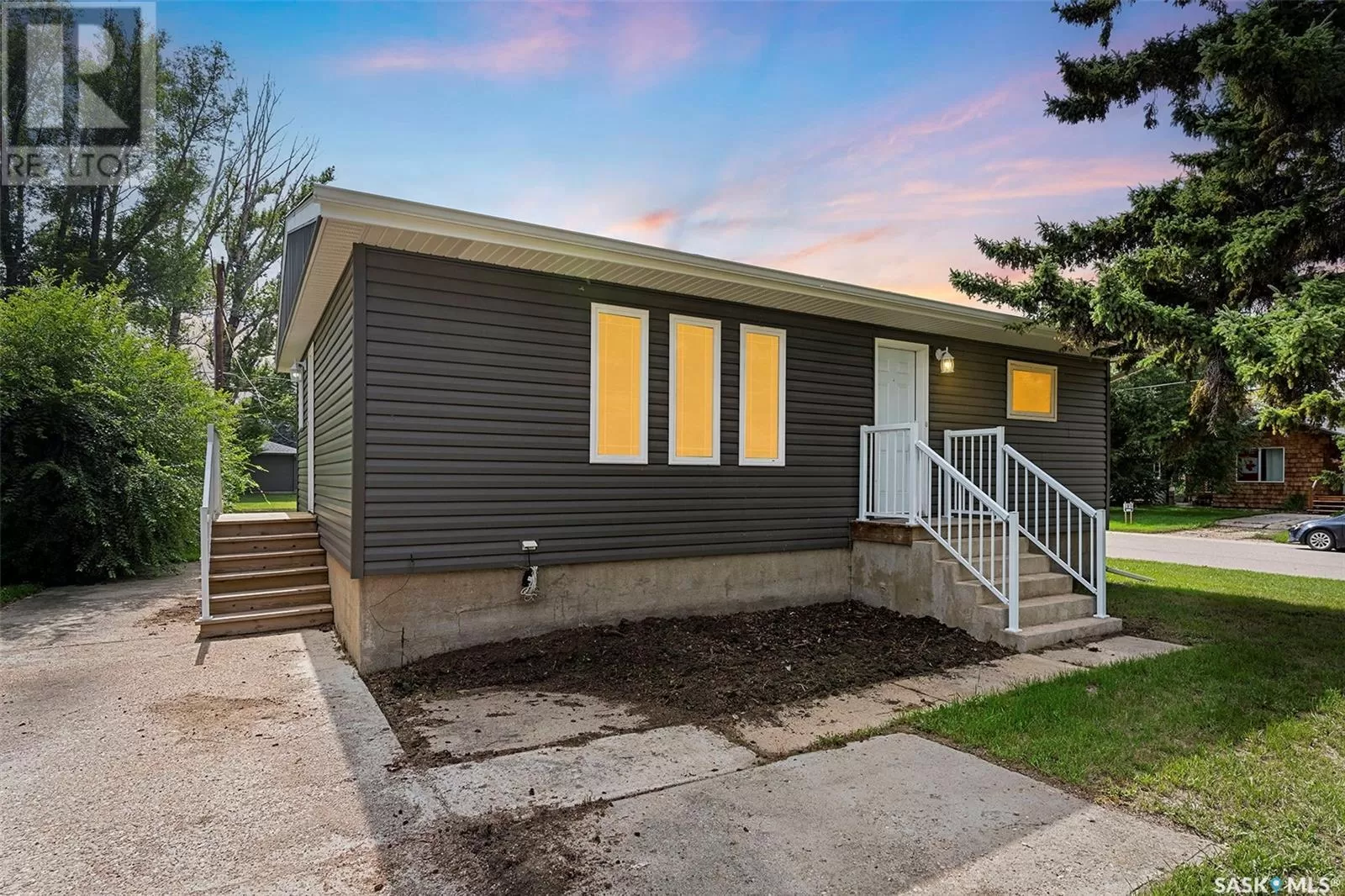 House for rent: 201 6th Avenue E, Watrous, Saskatchewan S0K 4T0