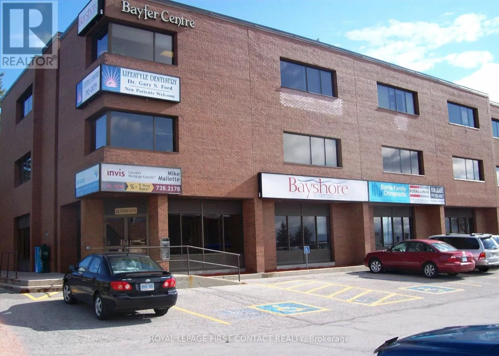 Offices for rent: #201/203 -11 Ferris Lane, Barrie, Ontario L4M 5N6
