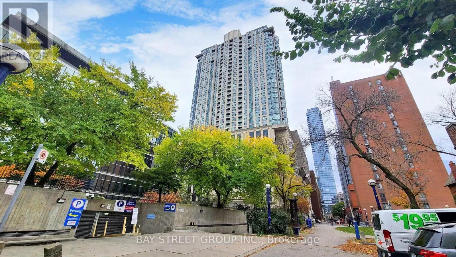 Apartment for rent: 2016 - 8 Park Road, Toronto, Ontario M4W 3S5