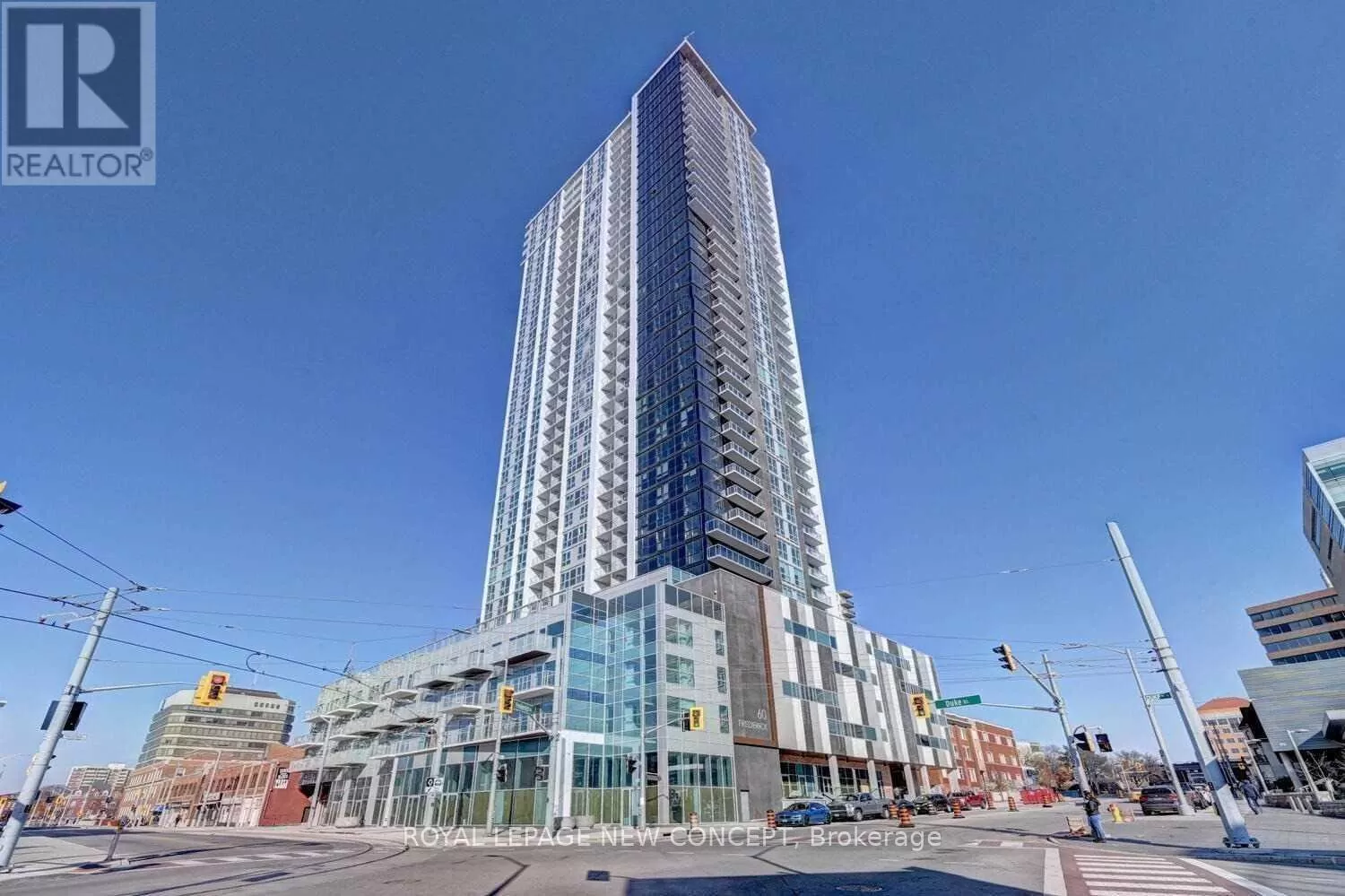 Apartment for rent: 202 - 60 Frederick Street, Kitchener, Ontario N2H 0C7