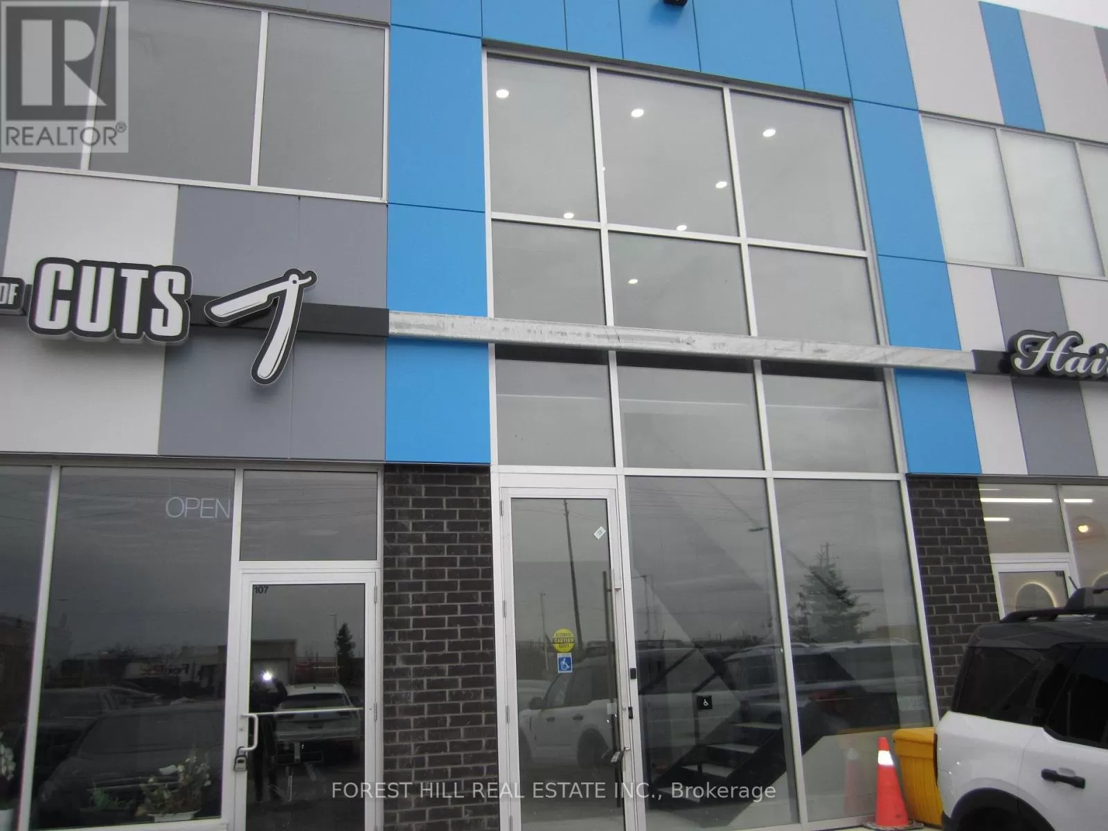 Offices for rent: 202 - 8470 Highway 27, Vaughan, Ontario L4H 5J8