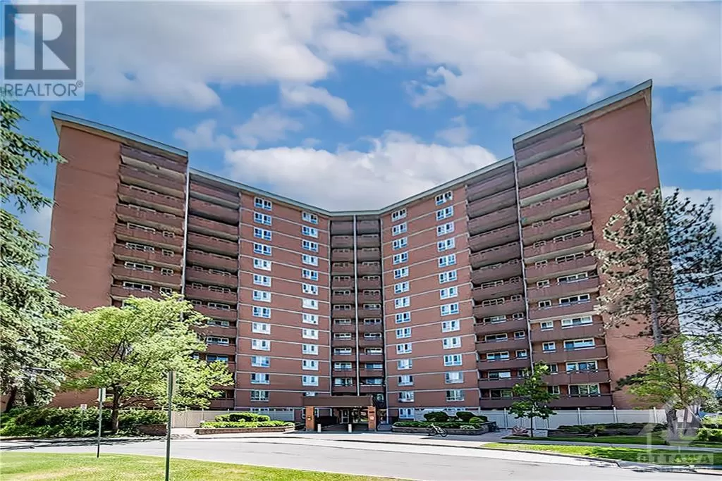Apartment for rent: 2020 Jasmine Crescent Unit#604, Ottawa, Ontario K1J 8K5