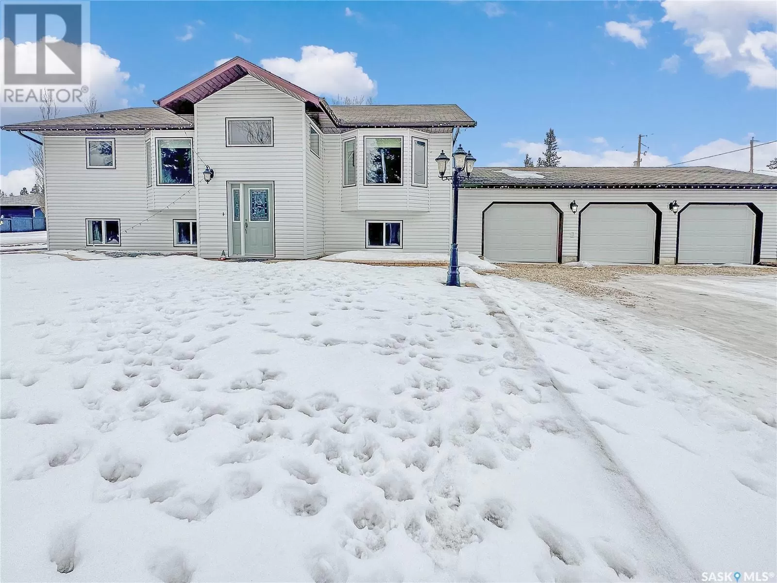 House for rent: 205 Taylor Avenue, Springside, Saskatchewan S0A 3V0