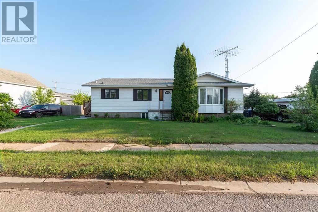 House for rent: 207 1 Avenue W, Maidstone, Saskatchewan S0M 1M0