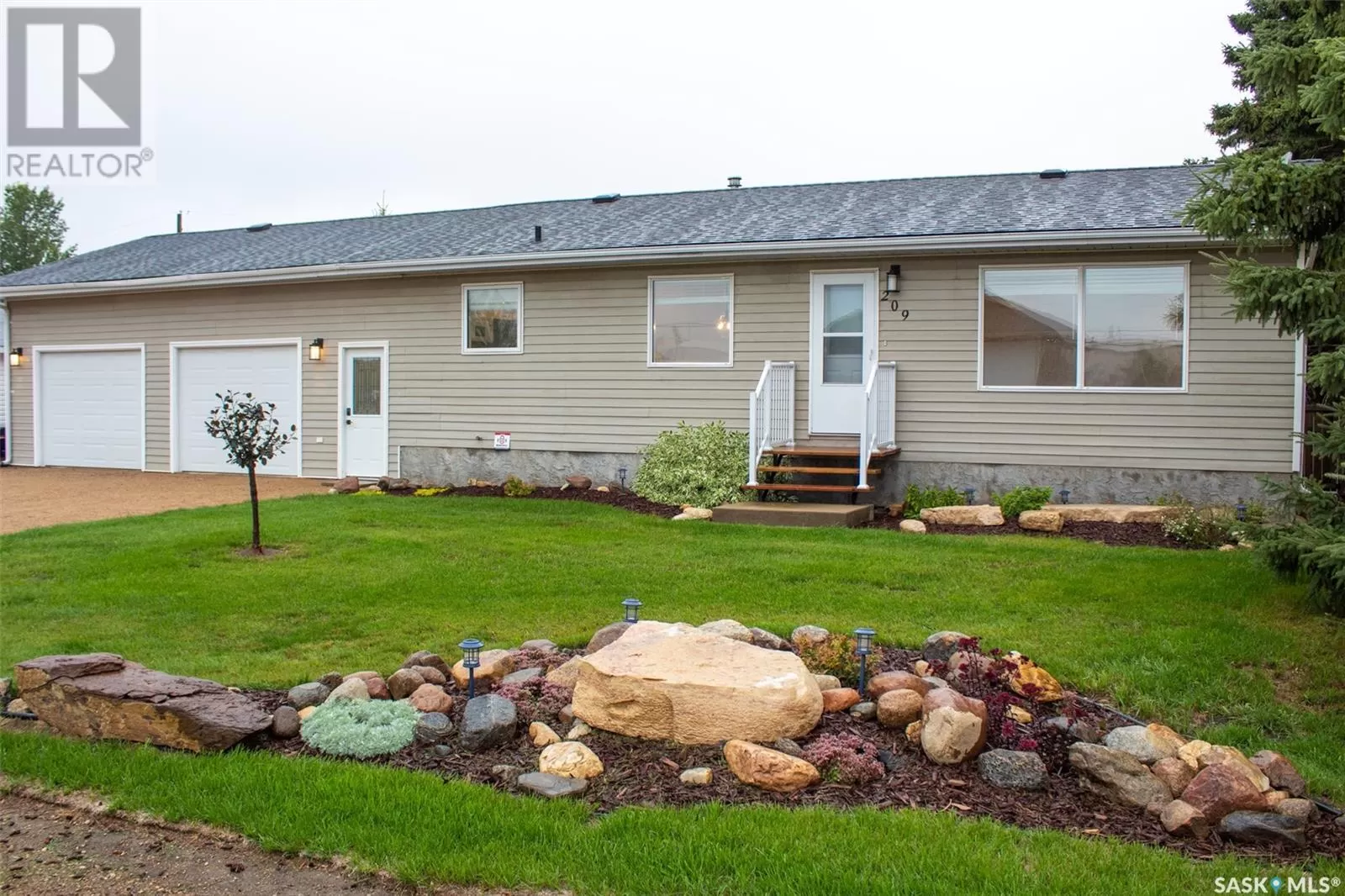 House for rent: 209 4th Avenue S, St. Brieux, Saskatchewan S0K 3V0