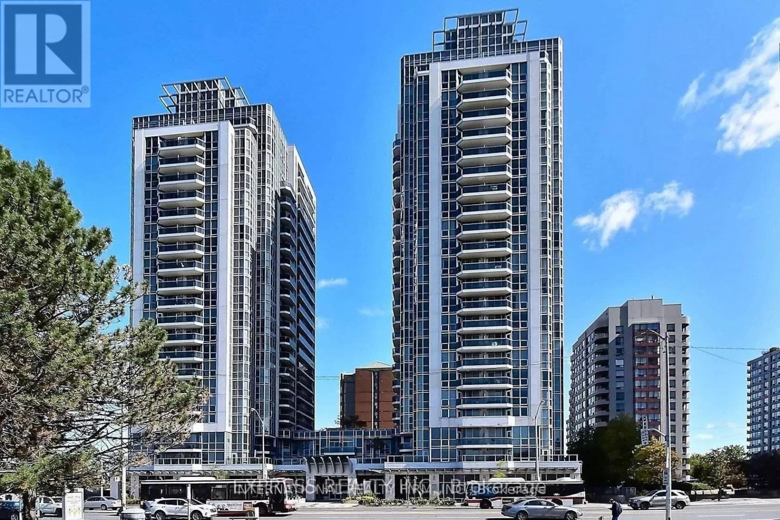 Apartment for rent: 209 - 5793 Yonge Street, Toronto, Ontario M2M 0A9