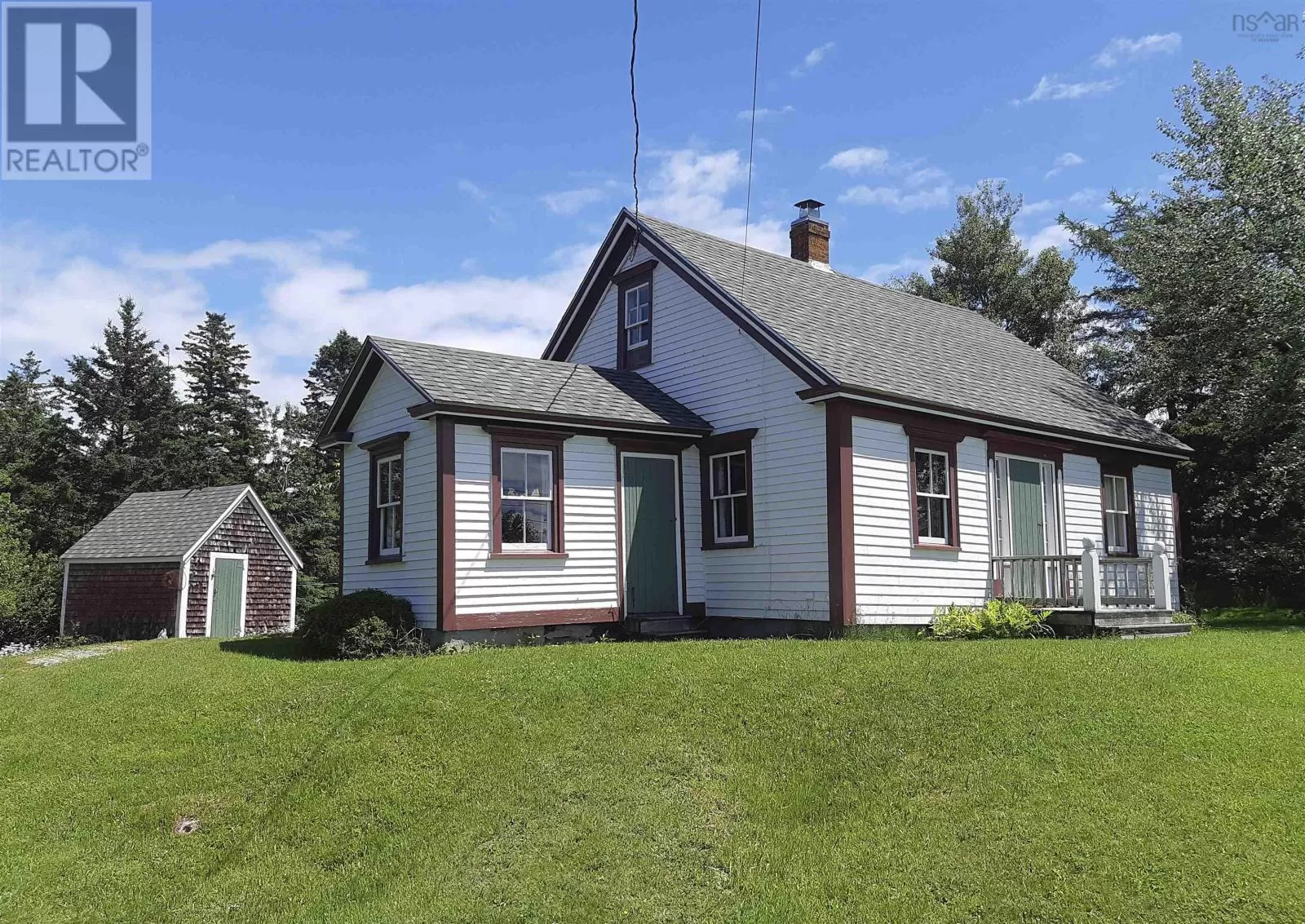 House for rent: 21 Herring Rock Road, Blue Rocks, Nova Scotia B0J 2C0