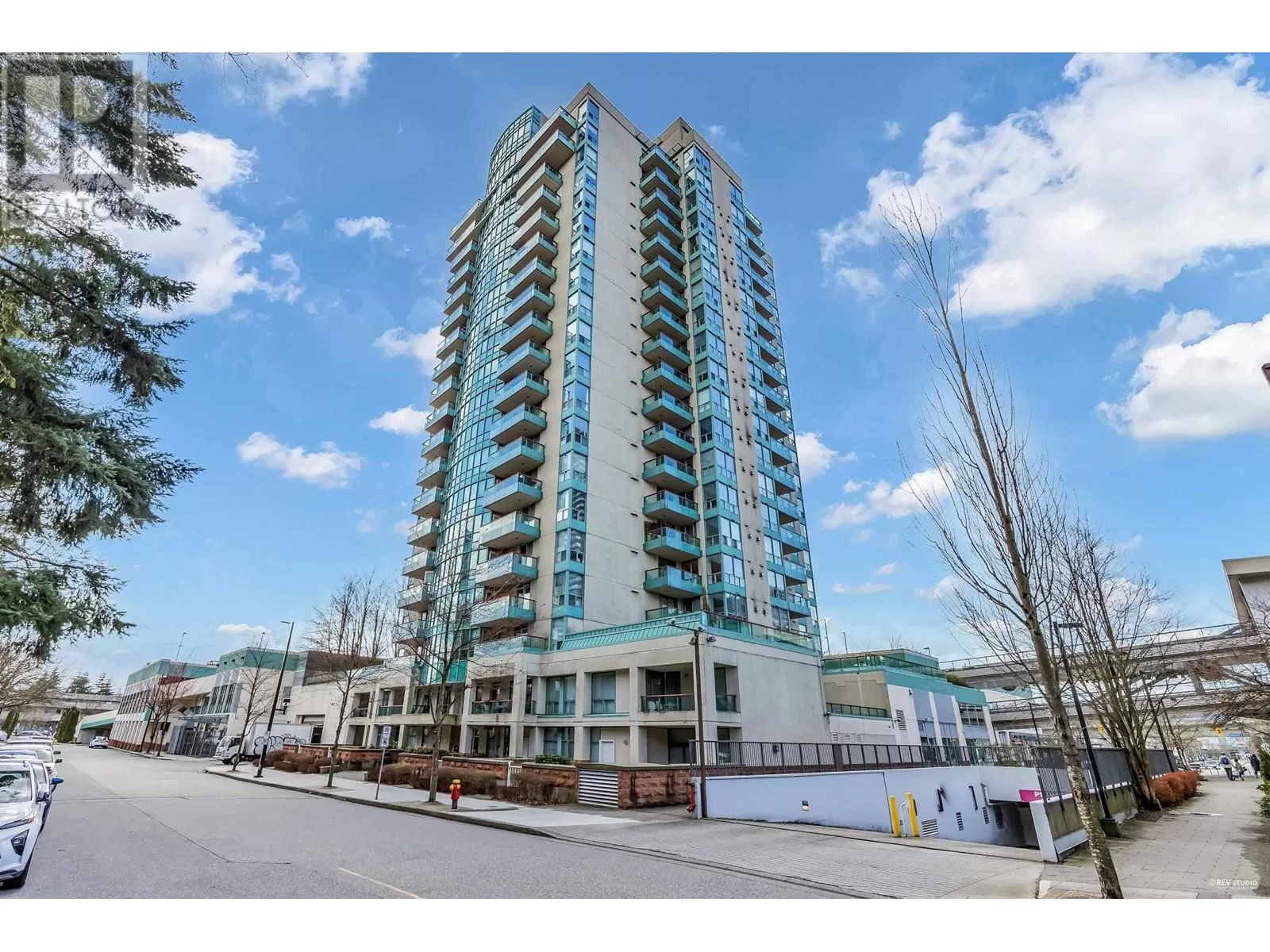 Apartment for rent: 2102 1148 Heffley Crescent, Coquitlam, British Columbia V3B 8A6