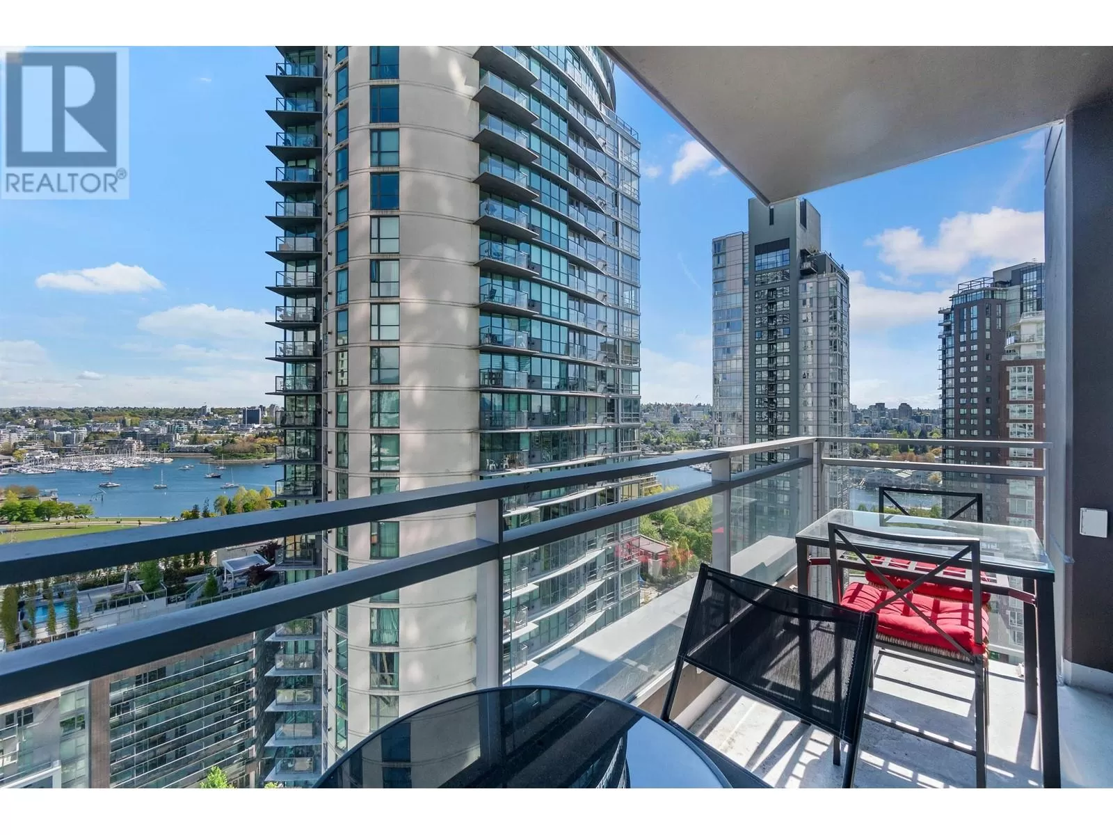 Apartment for rent: 2107 1372 Seymour Street, Vancouver, British Columbia V6B 1L1