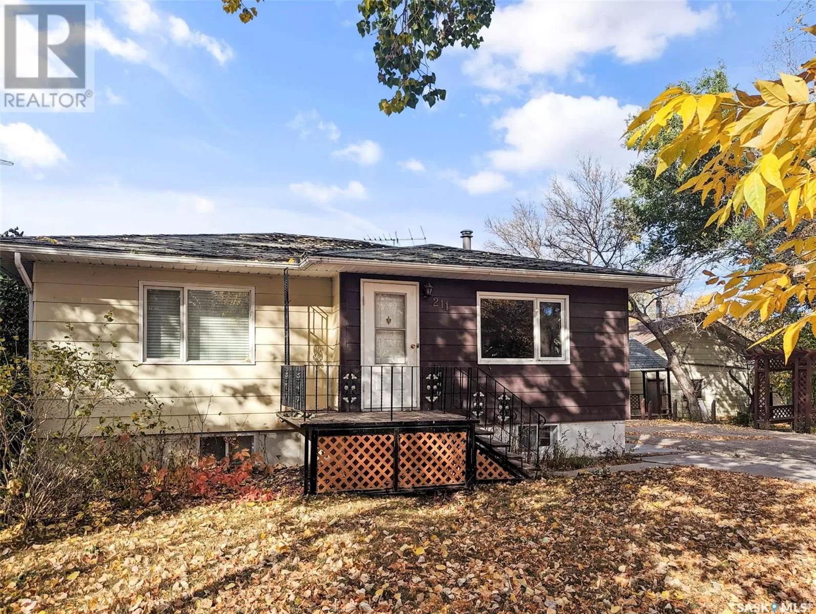 House for rent: 211 Little Flower Avenue, Rosetown, Saskatchewan S0L 2V0