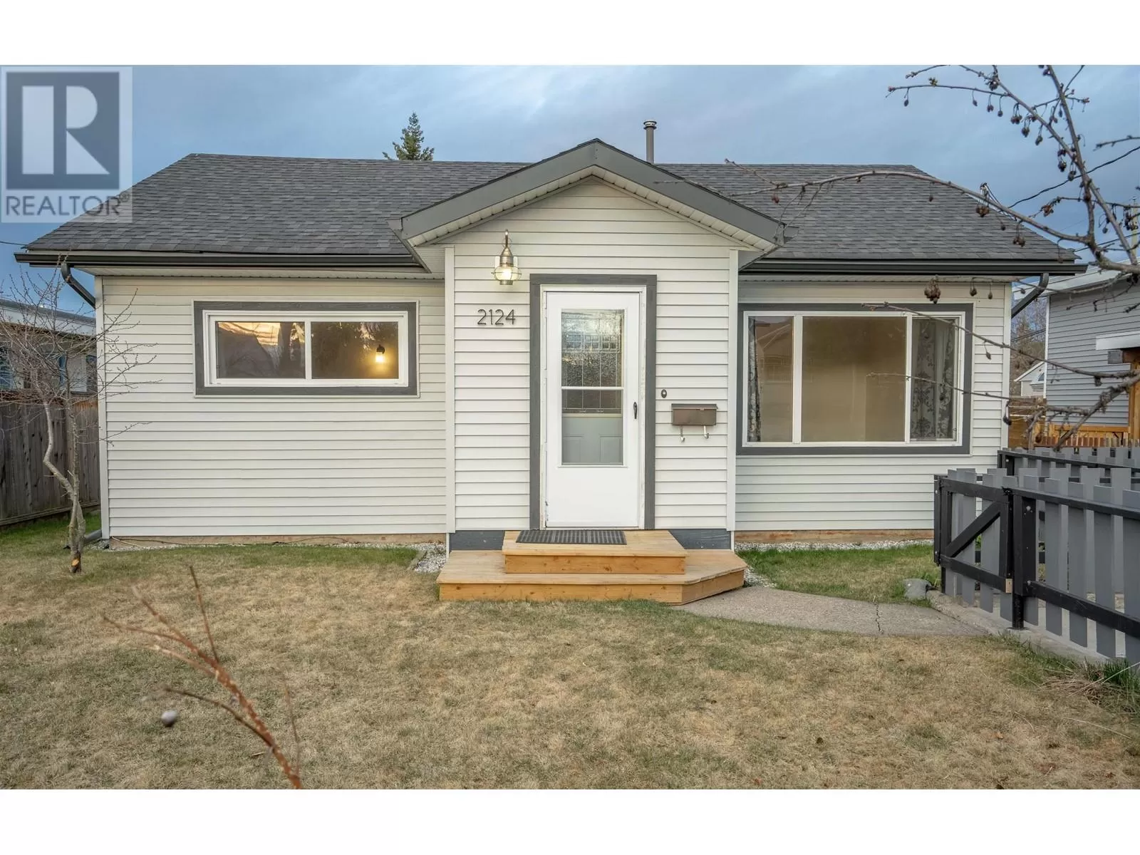 House for rent: 2124 Tamarack Street, Prince George, British Columbia V2L 2T7