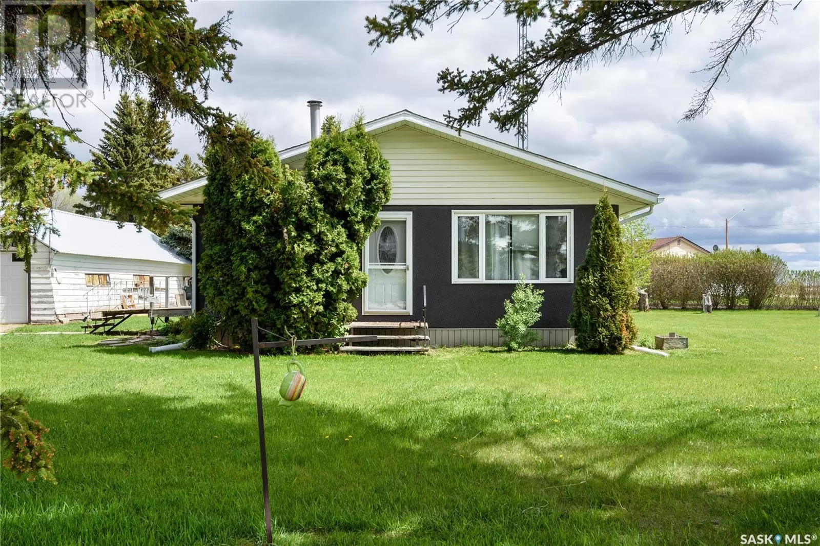 House for rent: 213 Patrick Street, Lipton, Saskatchewan S0G 3B0