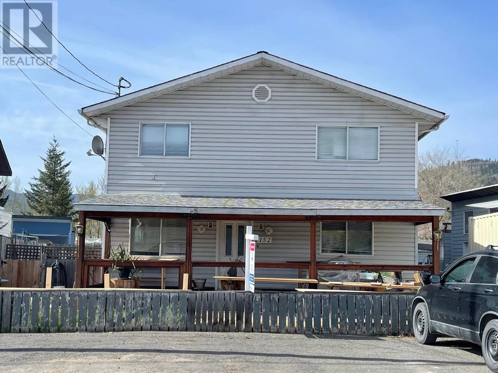 Duplex for rent: 2152 Clarke Ave, Merritt, British Columbia V1K 1B8
