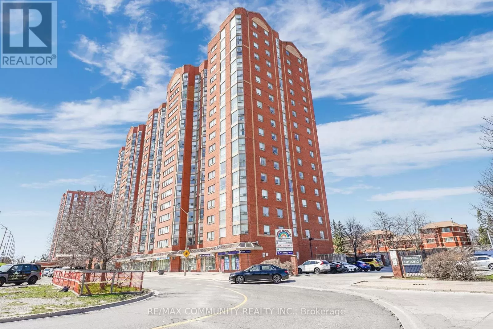 Apartment for rent: 218 - 2466 Eglinton Avenue E, Toronto, Ontario M1K 5J8