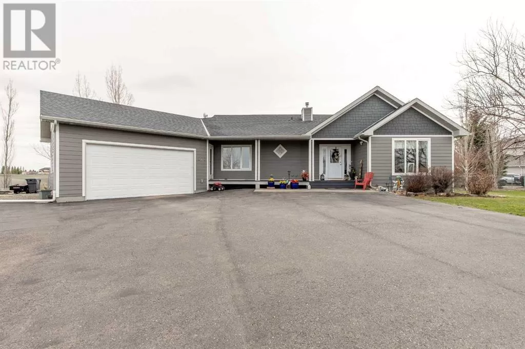 House for rent: 219 Falcon Ridge Way, Rural Lethbridge County, Alberta T1J 5R8