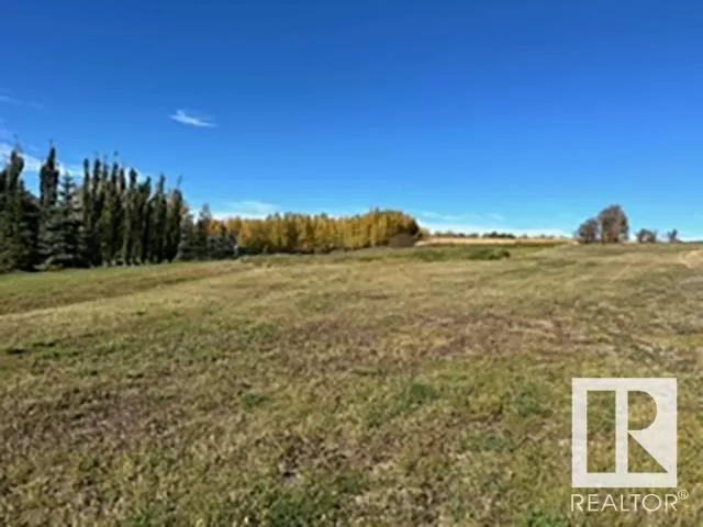No Building for rent: 22 27320 Twp Rd 534, Rural Parkland County, Alberta T7X 3R9