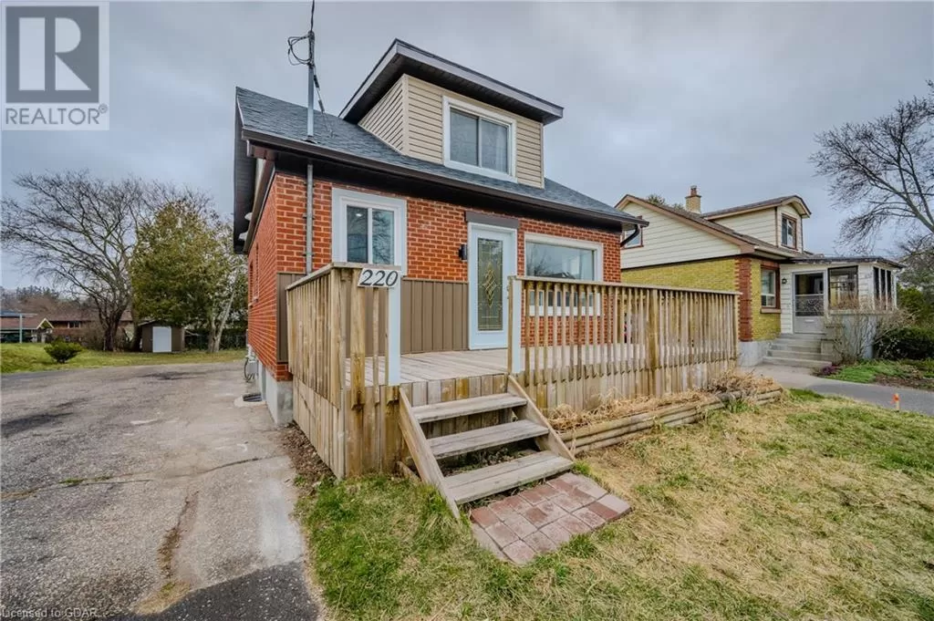 House for rent: 220 Heiman Street, Kitchener, Ontario N2M 3M3