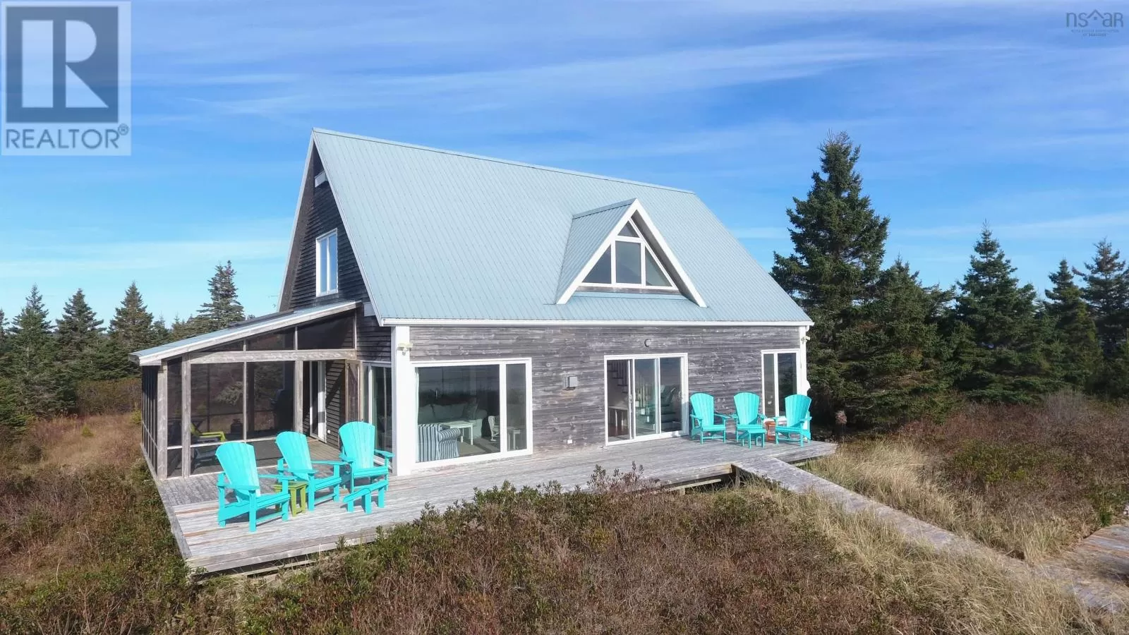 House for rent: 220 Seaside Drive Drive, Louis Head, Nova Scotia B0T 1V0